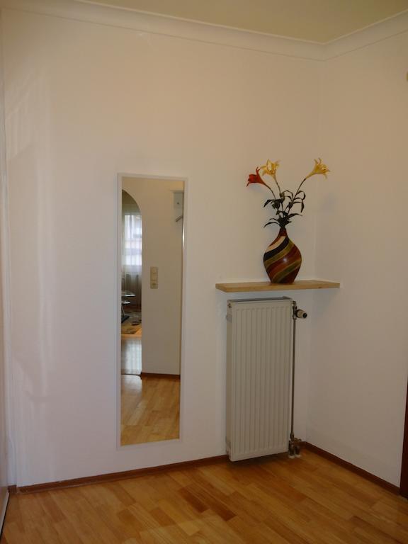 Apartment Huttenstrasse 22c